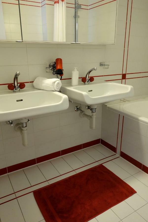 Exclusive Central Apartment Bâle Extérieur photo